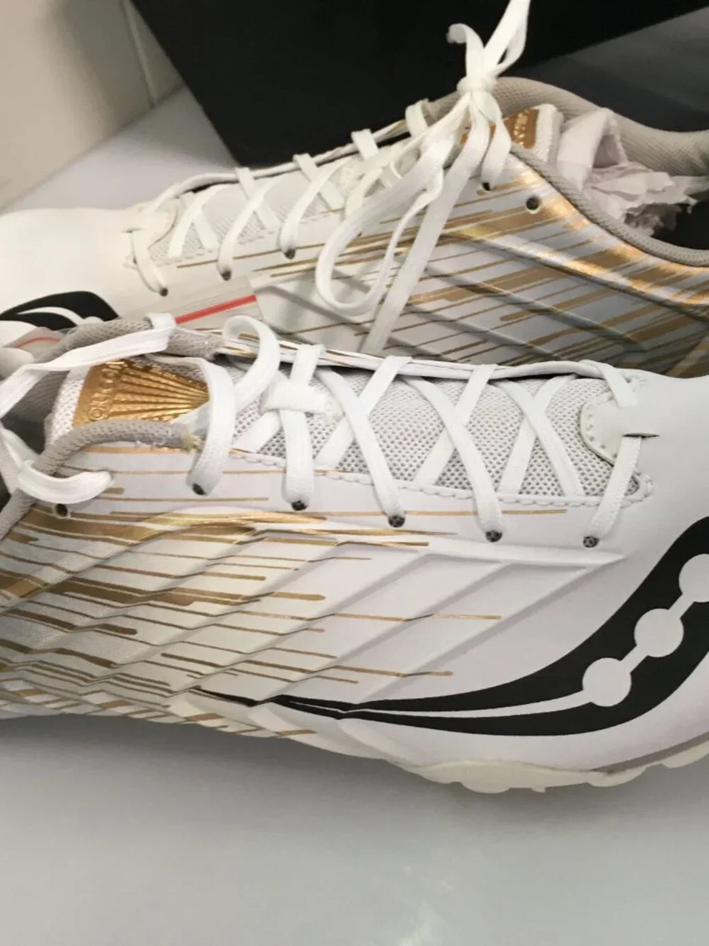 NEW Saucony Spitfire 5 - White with Gold Sz 12 Womens
